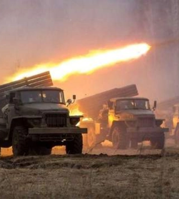 Окупанти вдарили &quot;Градами&quot; по житловому будинку на Запоріжжі: троє людей загинули