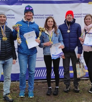 Перші попри відсутність снігу. Лижний туризм на Волині: історія та досягнення