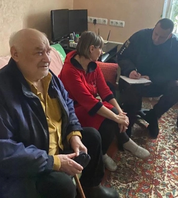 «Ваш родич у біді»:  У Чернігові 85-річний пенсіонер «розкусив» шахрая і самотужки його затримав
