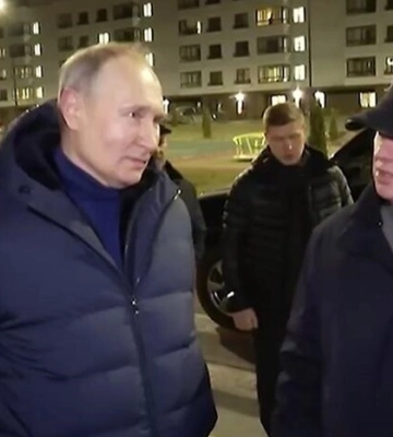 Візит Путіна у Маріуполь: серійний вбивця повертається на місце злочину – CNN
