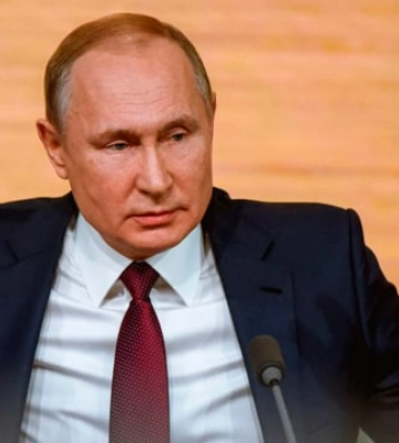Пренебрежение к решению МКС и сигнал о намерениях относительно войны: что пишут о визите Путина в Мариуполь западные СМИ