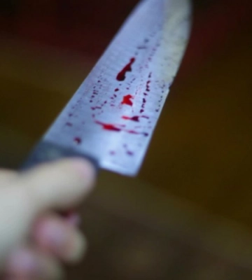 Завдала 16 ножових ран різними ножами: на Львівщині жінка жорстоко вбила свого знайомого