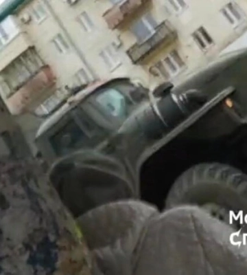 У Маріуполі зафіксовано «гуманітарну» колону з прапорами Вірменії та Дагестану (відео)
