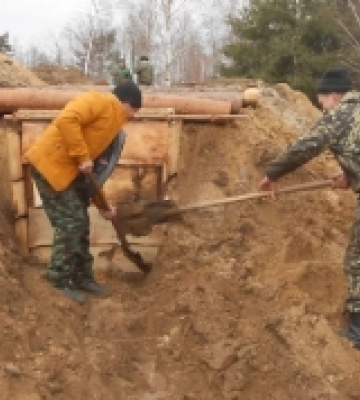 Безробітні Шацької громади допомагали будувати оборонні споруди