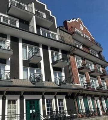 СБУ арештувала майно охоронця Януковича на 50 млн грн. ФОТОрепортаж