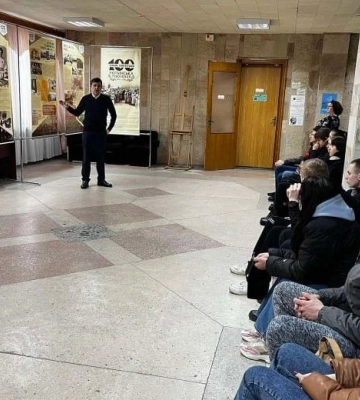 У Полтаві представили виставку про початок столітньої війни з росією