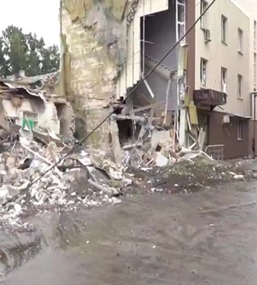У Миколаєві відновлюють медичні заклади, що постраждали внаслідок обстрілів росіян