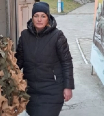 З Острога на передову передали маскувальні сітки в сезонних кольорах