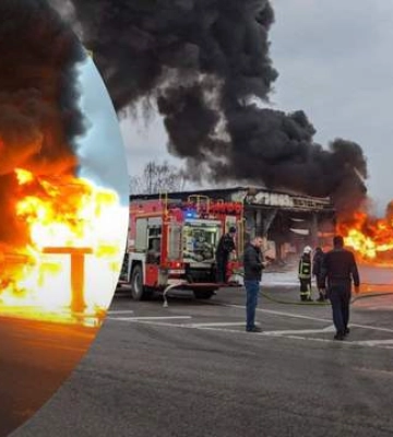 В Борисполе рано утром вспыхнул мощный пожар на АЗС: подробности и видео