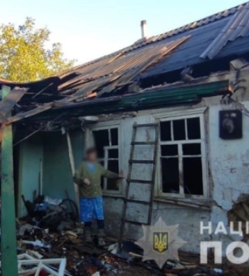 На Миколаївщині британськи благодійники допомагають відновлювати обстріляні будинки