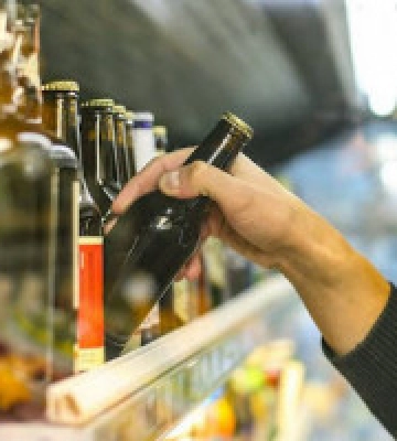 У Києві збільшать години продажу алкоголю