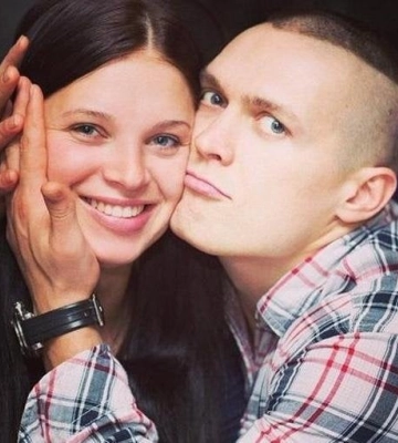 "Мозгов не хватило", - жена Усика рассказала, что оккупанты украли из их дома в Ворзеле, а что бросили