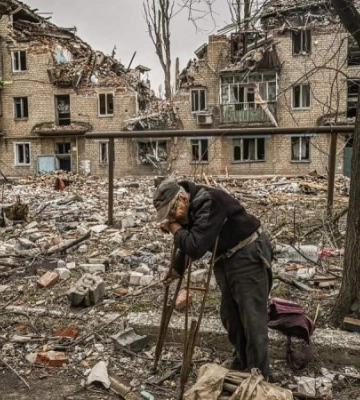 На Донеччині загарбники за добу вбили двох і поранили трьох мирних мешканців