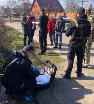Приїхав у село робити закладки: у Луцькому районі викрили розповсюджувача наркотиків
