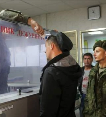 Скільки людей у Росії щомісяця мобілізують до війська: дані української розвідки