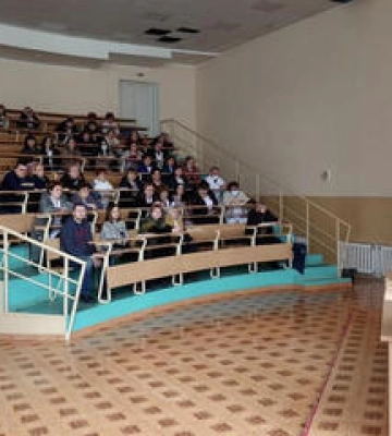 Ізраїльський фахівець навчив медиків та психологів у Полтаві роботі з ветеранами