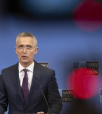 Столтенберг підтвердив намір скликати засідання Україна-НАТО: назвав її платформою для демонстрації підтримки Києва