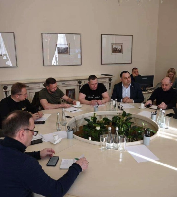 Філатов на засіданні керівництва Конгресу регіонів та місцевих влад: «Міжнародна допомога має надходити насамперед громадам, що&amp;hellip;