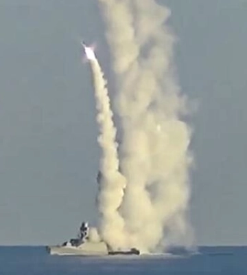 Російські окупанти атакували Одещину з винищувачів Су-35