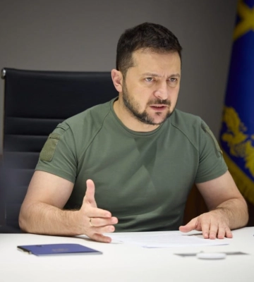 Зеленський: З Криму вже мігрують найбільш далекоглядні щури РФ