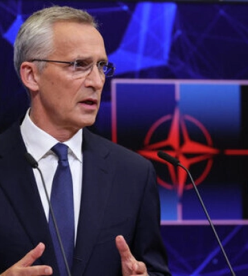 Країни НАТО торік допомогли Україні на 120 млрд доларів, - Столтенберг