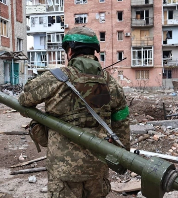 Командувач Сухопутних військ ЗСУ розсекретив, хто збив російський Су-25 в Бахмуті