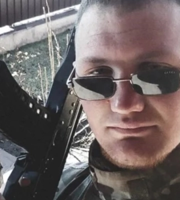 У Росії єфрейтор, який зізнався у воєнному злочині, засуджений за «фейки» про армію
