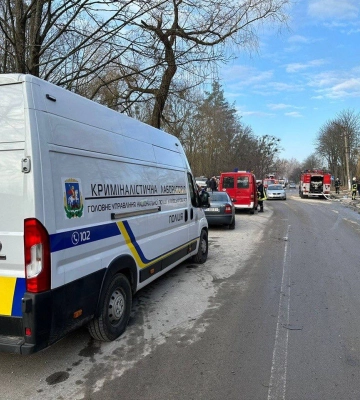 В Киевской области дронами были частично разрушены общежития и корпус лицея, трое погибших (обновлено)