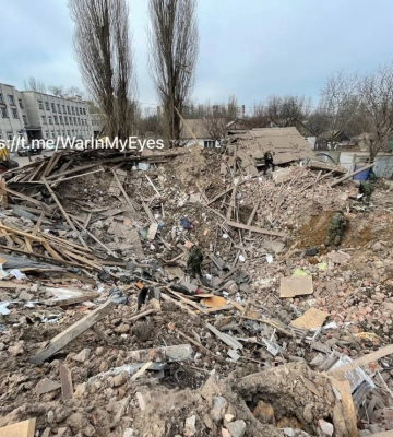 У Петрівському районі Донецька обстрілом зруйновано будівлю водоканалу