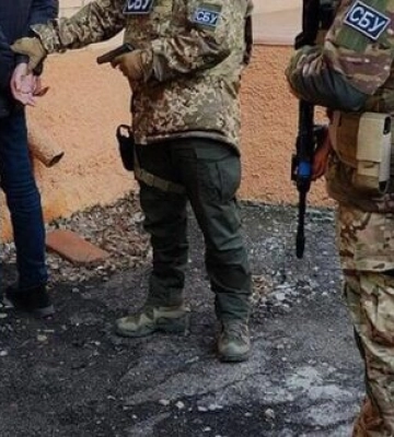 Коригувальника російського ракетного удару по школі в Краматорську затримала СБУ