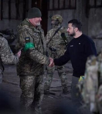 Зеленський відвідав передові позиції ЗСУ на Бахмутському напрямку. ФОТОрепортаж
