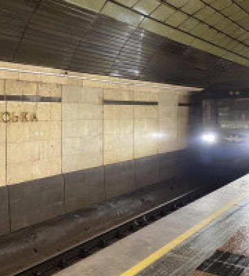На столичній станції метро “Кловська” призупинено роботу комплексів самообслуговування