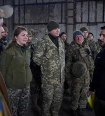 Зеленський прибув на передову на Бахмутському напрямку: відео