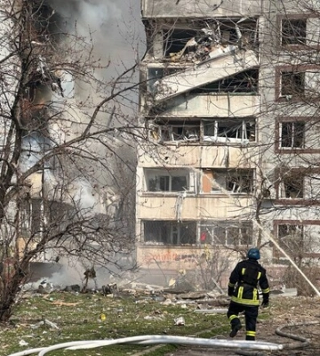 У Запоріжжі евакуювали людей із постраждалих будинків: куди розміщуватимуть
