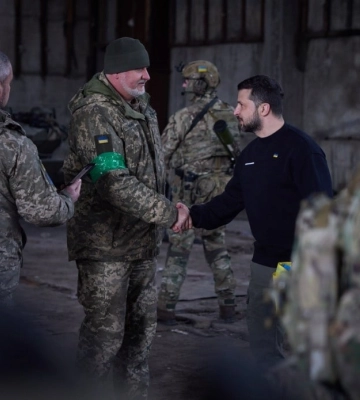 Зеленский посетил позиции ВСУ на Бахмутском направлении