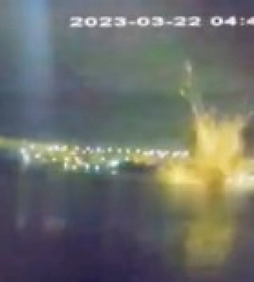 Ночные взрывы в бухте Севастополя – появилось видео