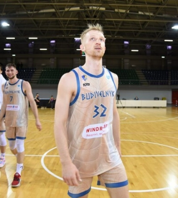 ОФИЦИАЛЬНО. Близнюк перешел из Будивельника во французский клуб