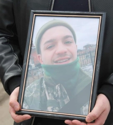 У Луцькому районі попрощалися з загиблим на війні Героєм Андрієм Тарендою