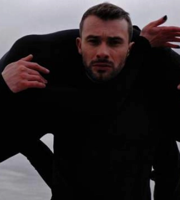 Сльози з перших секунд: Анна Різатдінова емоційно станцювала з Прохоровим на тлі руйнувань Києва