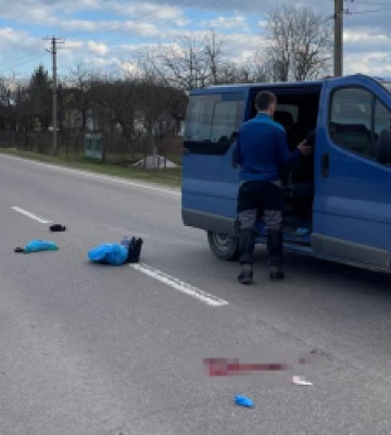 На Львівщині водій буса збив 71-річного велосипедиста