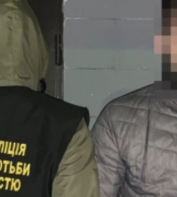 У Луцьку затримали 26-річного наркоторговця. Фото