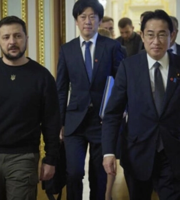 Символічний талісман. Стало відомо, що подарував прем&#039;єр-міністр Японії Зеленському під час візиту до Києва
