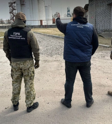 Правоохоронці викрили масштабне виробництво контрафактного пального