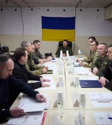 Президент відвідав понівечене війною село Посад-Покровське на Херсонщині (відео)