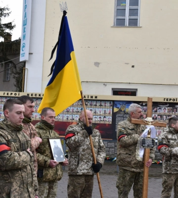 У Луцьку попрощалися з військовослужбовцем Віталієм Шендриком 