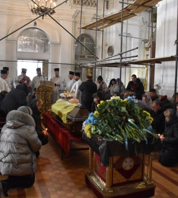 У Луцьку попрощалися з військовослужбовцем Віталієм Шендриком 