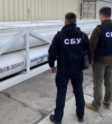 СБУ викрила одеську компанію, яка постачала сировину для лазерних прицілів до росії