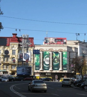 Більше не площа Льва Толстого: у Києві перейменували ще 16 вулиць