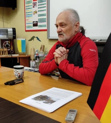 Мандрівник-екстремал із Дніпра Сергій Гордієнко виходить у піший похід Україною