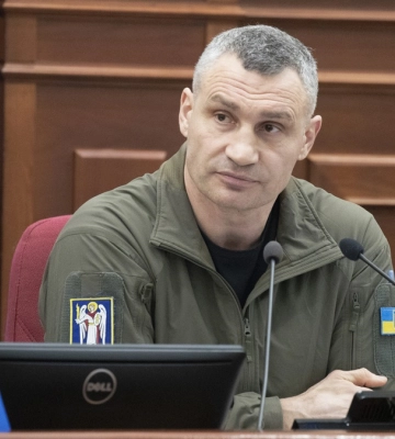 У Києві площу Льва Толстого перейменували на — Українських Героїв